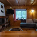 Lodge Nad Jeziorem Kretowiny