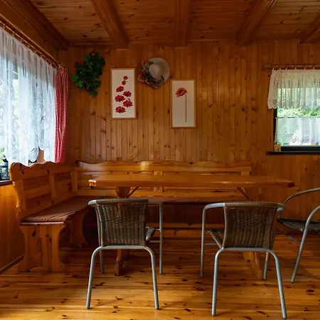 Nad Jeziorem 山林小屋