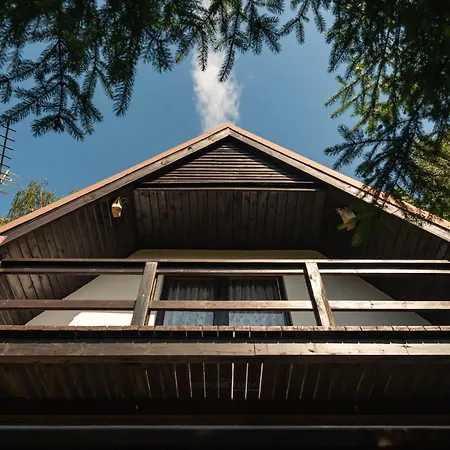 Lodge Nad Jeziorem Kretowiny
