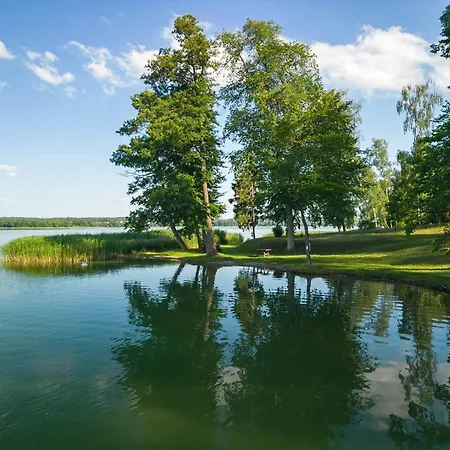 Nad Jeziorem Lodge Kretowiny
