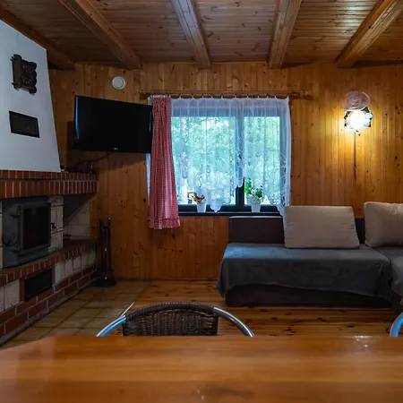山林小屋 Nad Jeziorem 克雷托维尼