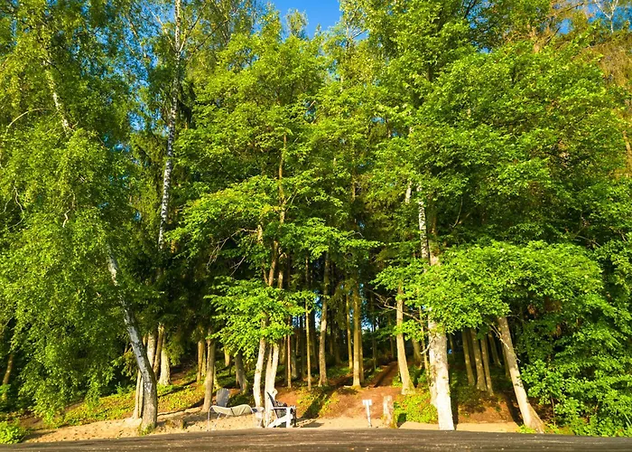 Chata Nad Jeziorem *