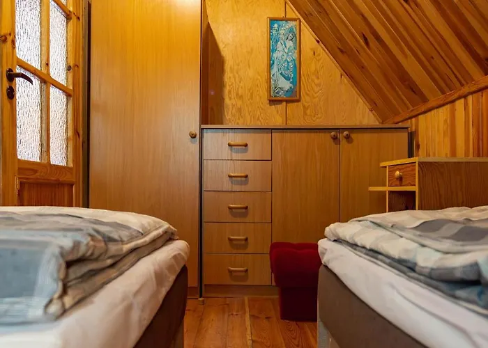 بيت خشبي Nad Jeziorem كريتويني