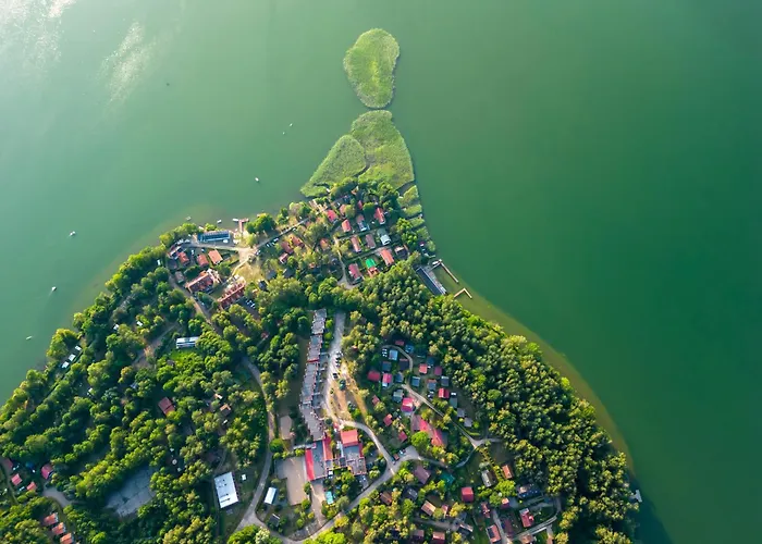 Nad Jeziorem بيت خشبي *