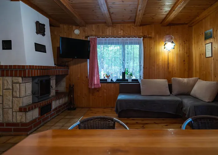 Chata Nad Jeziorem Kretowiny